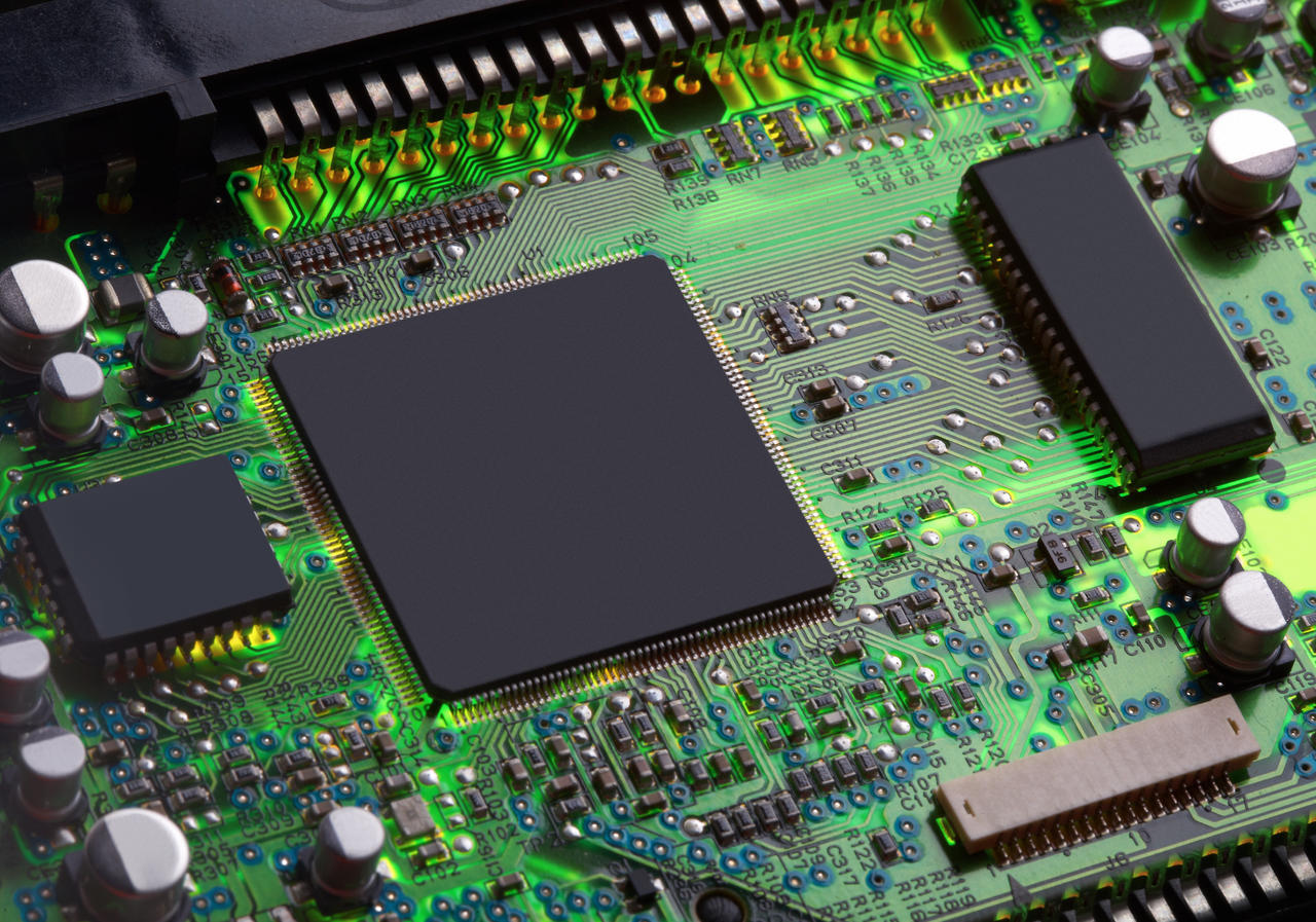 回收博通以太網(wǎng)IC，安森美IGBT模塊，賽靈思FPGA芯片，Microchip傳感器