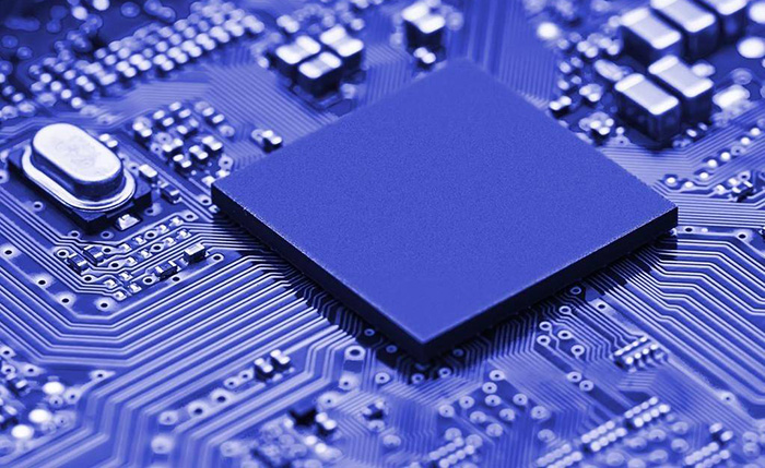 收購 Maxim 負載驅(qū)動器、硅射頻收發(fā)器、Renesas 開關(guān)穩(wěn)壓器