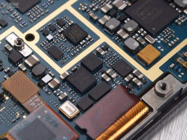 誠(chéng)信收購(gòu)Micron存儲(chǔ)器、NAND 閃存、非易失性、串行EEPROM