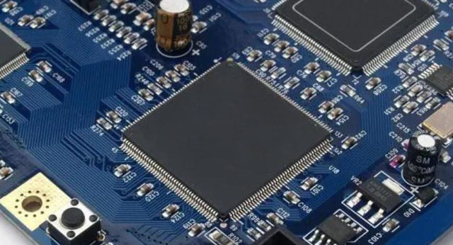 長(zhǎng)期收購(gòu)放大器 IC：收購(gòu)運(yùn)算放大器，可變?cè)鲆娣糯笃?(VGA)，射頻放大器，差分放大器