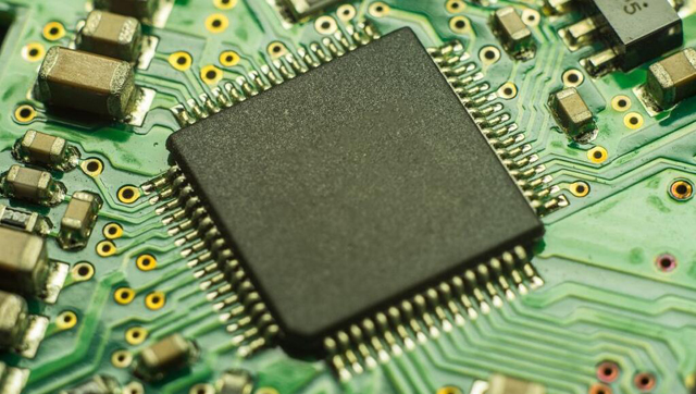 收購【Intel】現(xiàn)場可編程門陣列：Stratix IV FPGAs、SoC FPGAs、Cyclone 10 FPGAs、Arria FPGAs